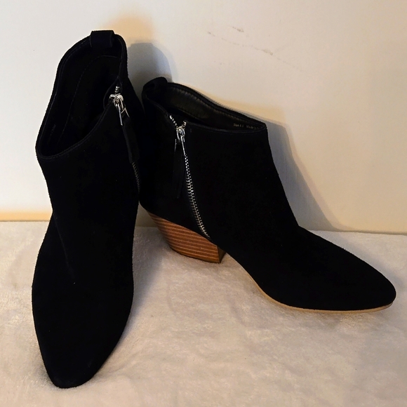 Black Suede Booties-size 6.5 - Picture 1 of 4